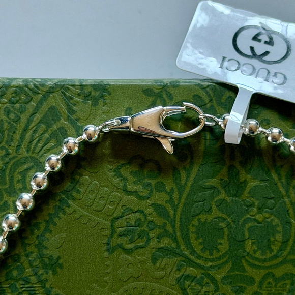 Gucci Silver Interlocking G Heart Bracelet Sterling 8" - Picture 5 of 9